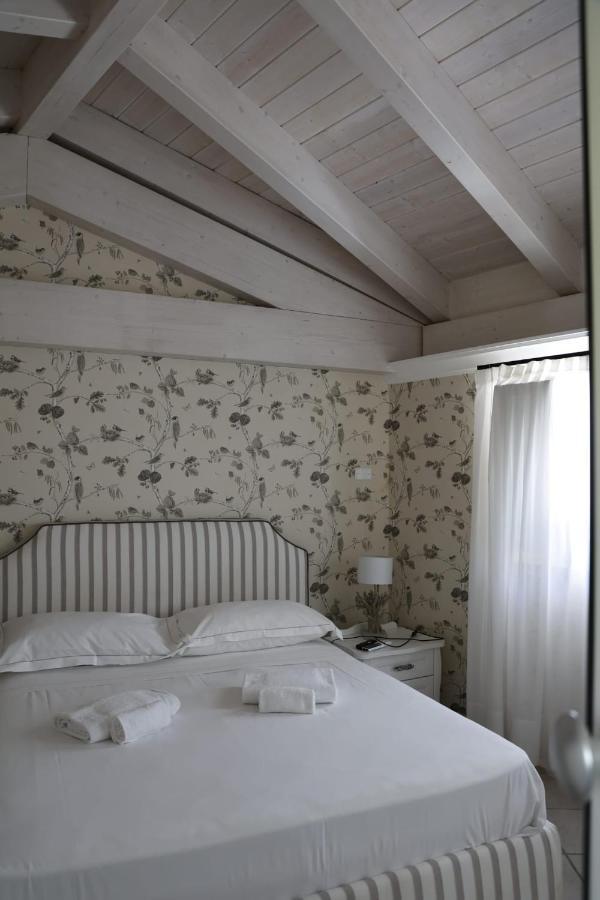 Tenuta Santo Stefano Azienda Agrituristica Santo Stefano del Sole Εξωτερικό φωτογραφία