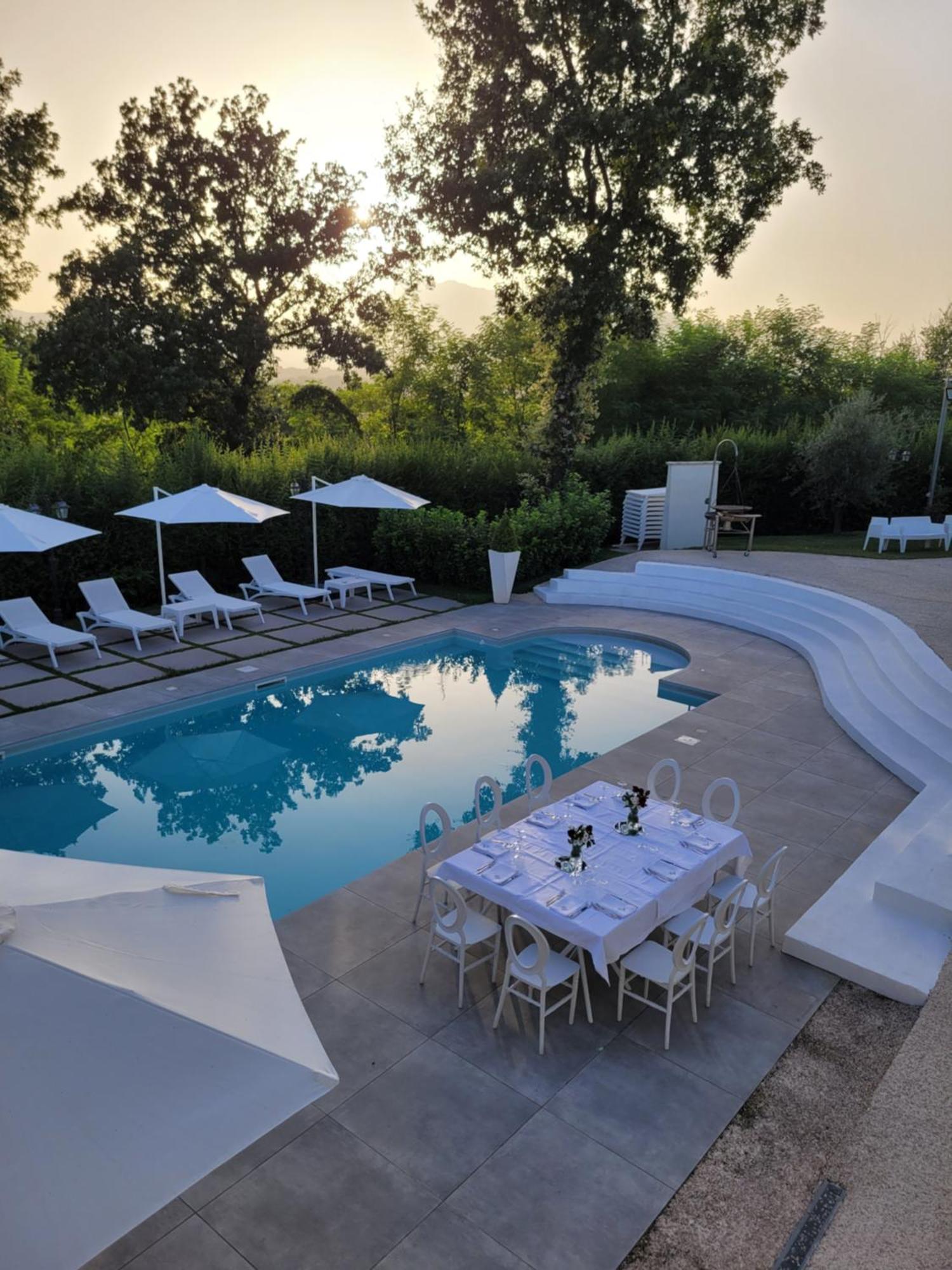 Tenuta Santo Stefano Azienda Agrituristica Santo Stefano del Sole Εξωτερικό φωτογραφία